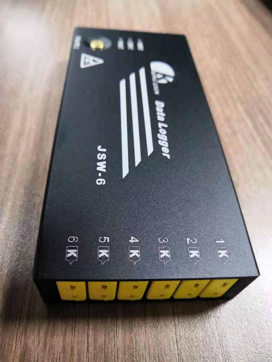 6通道爐溫測試儀